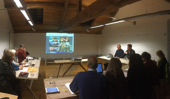 meeting with slideshow